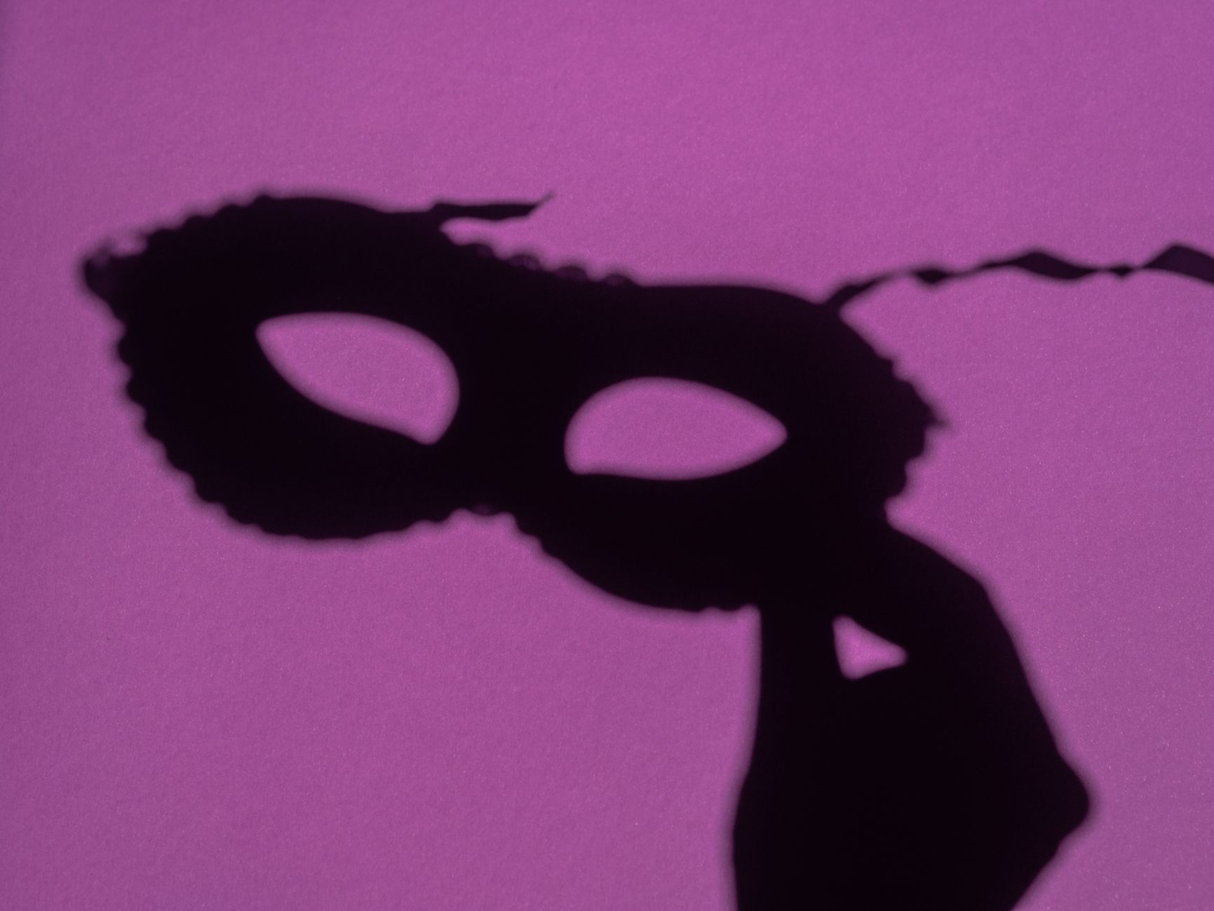 Abstract mask shape design