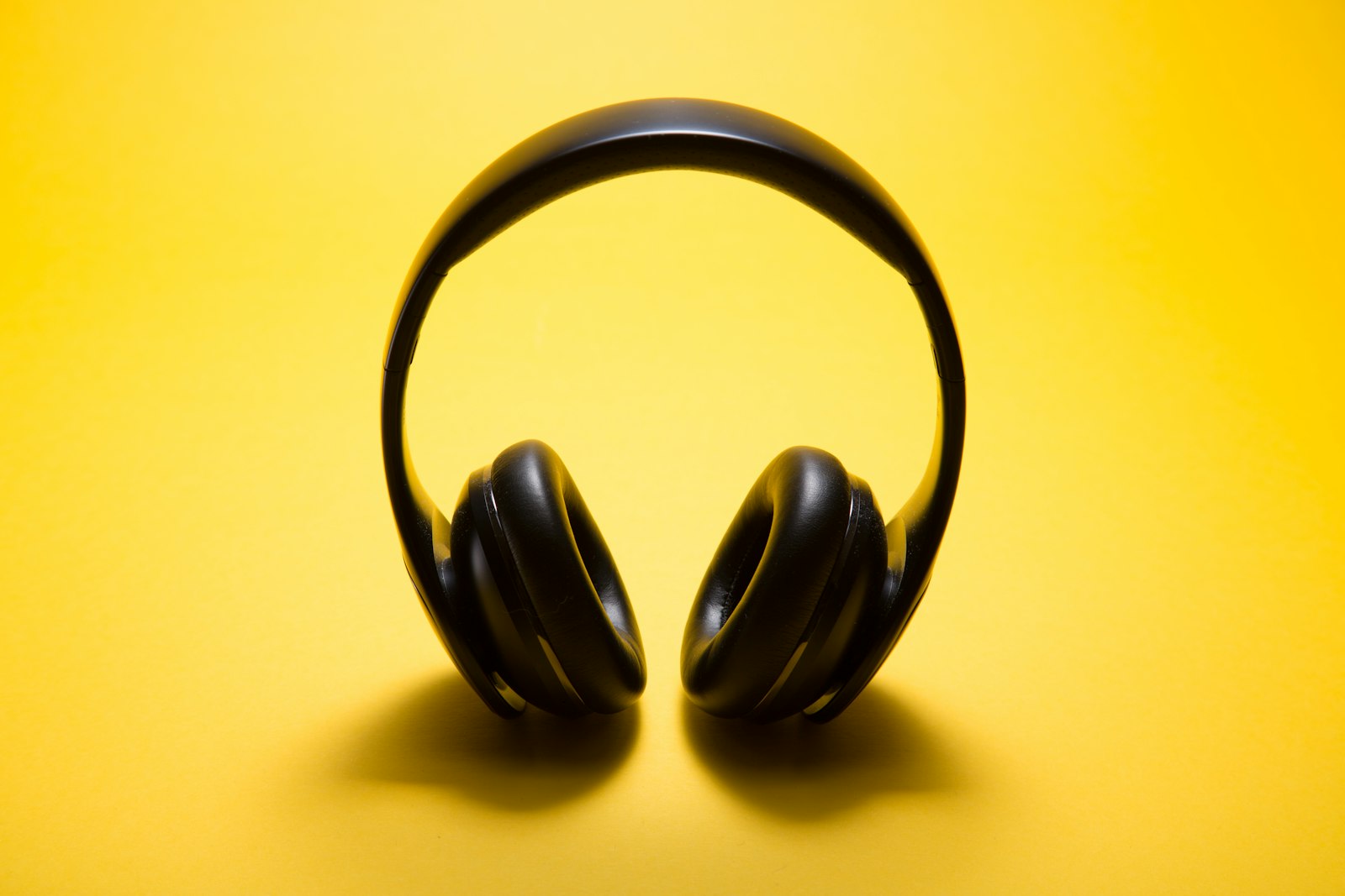 Audio editing headphones