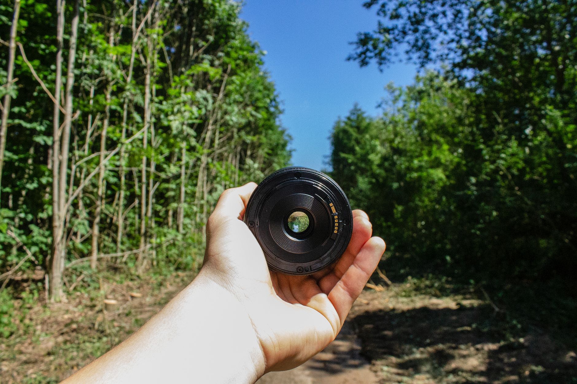 Camera lens depth of field