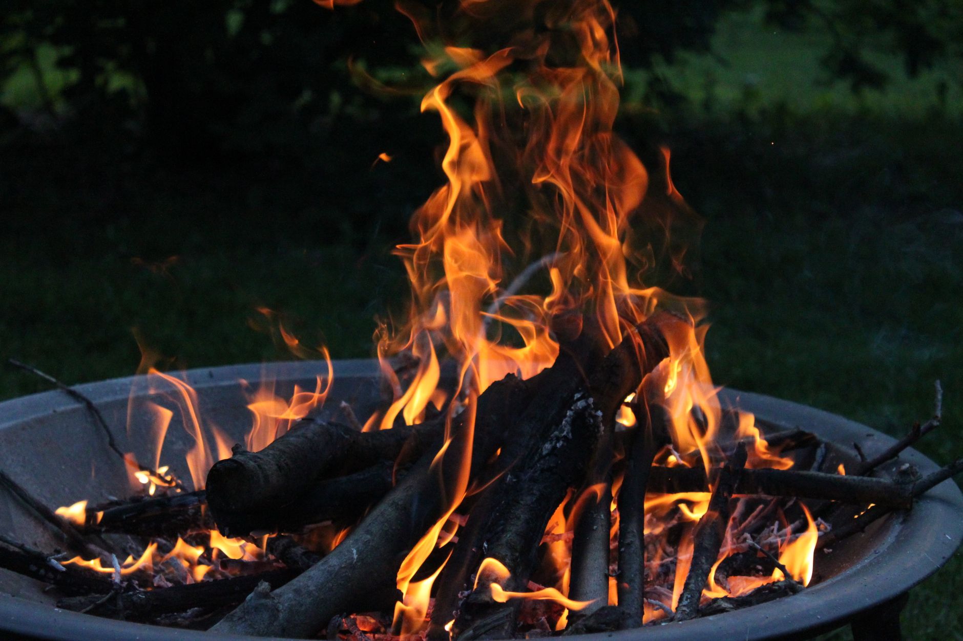 Campfire flames closeup