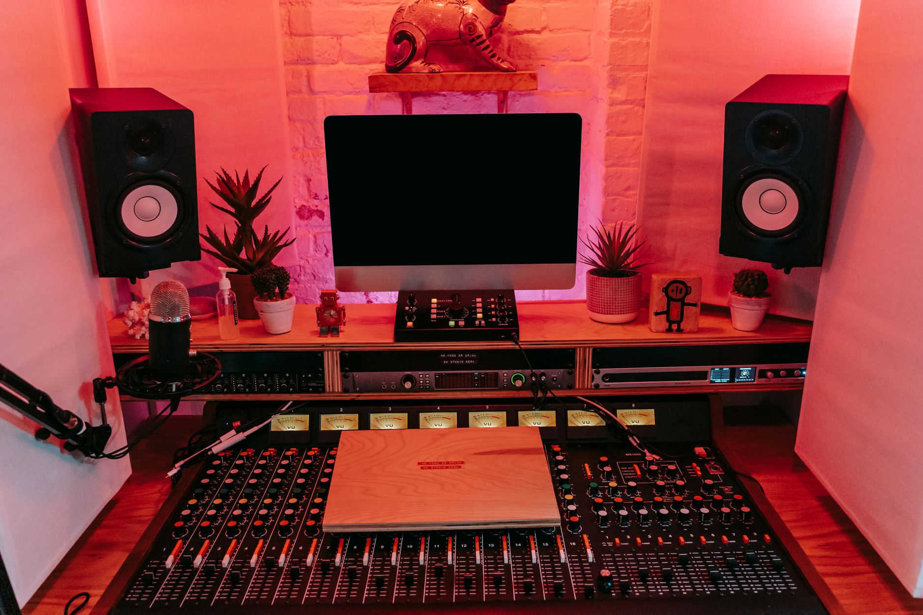 Creative studio monitor setup
