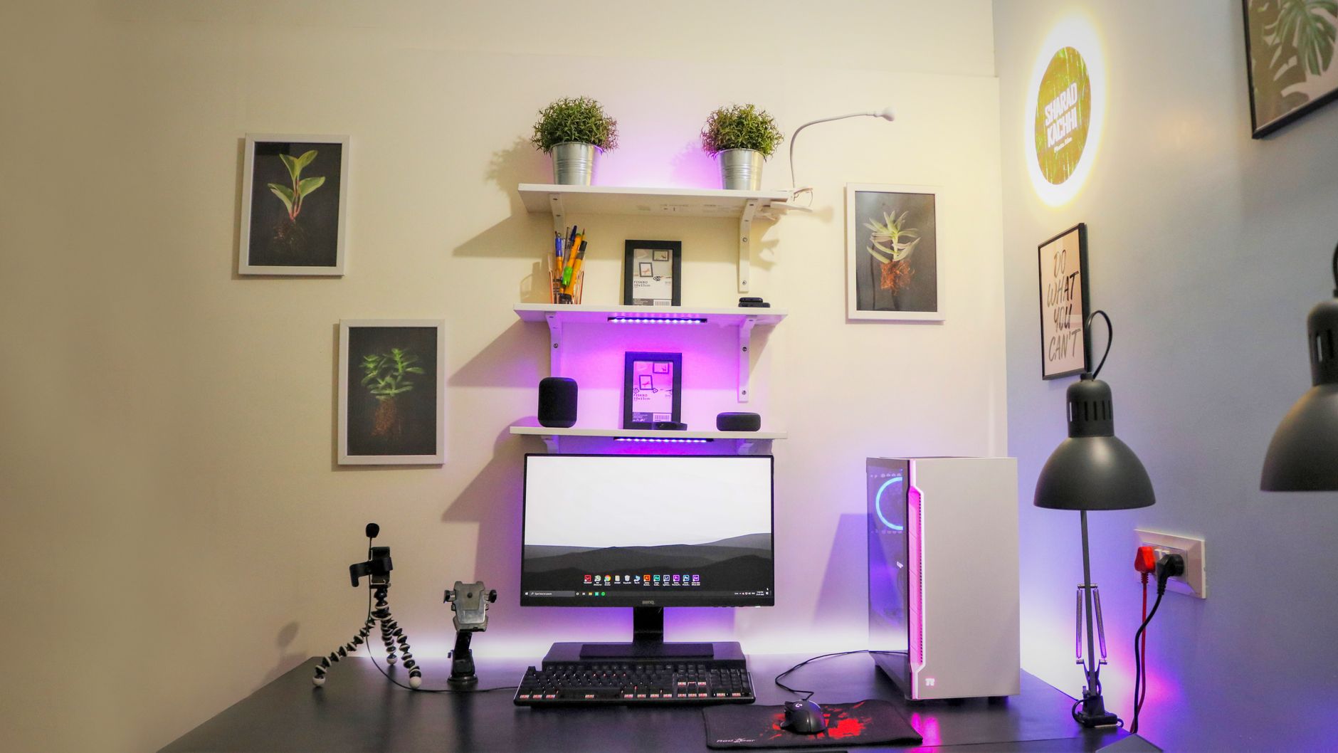 Designer computer setup clean
