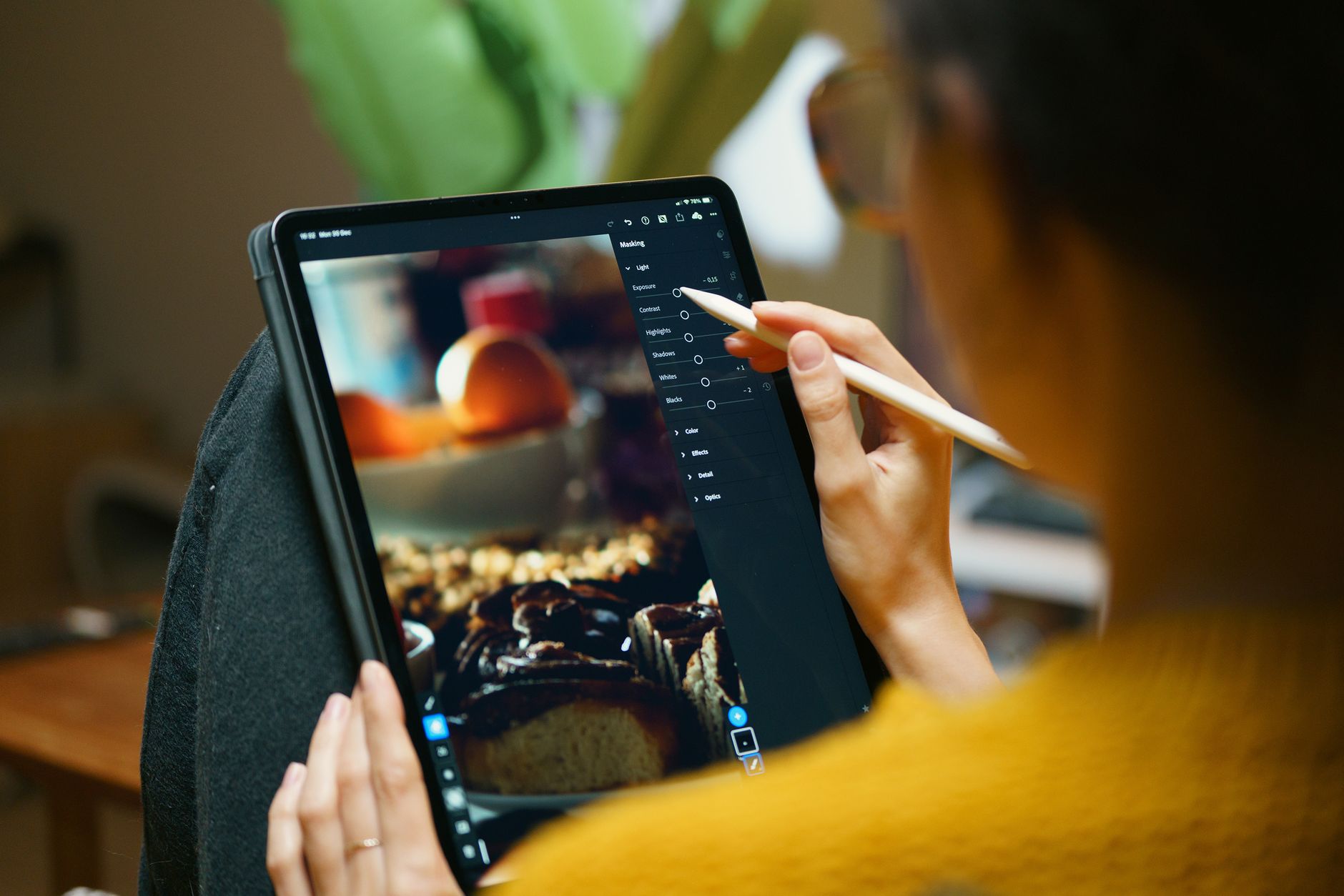 Digital editing layers screen