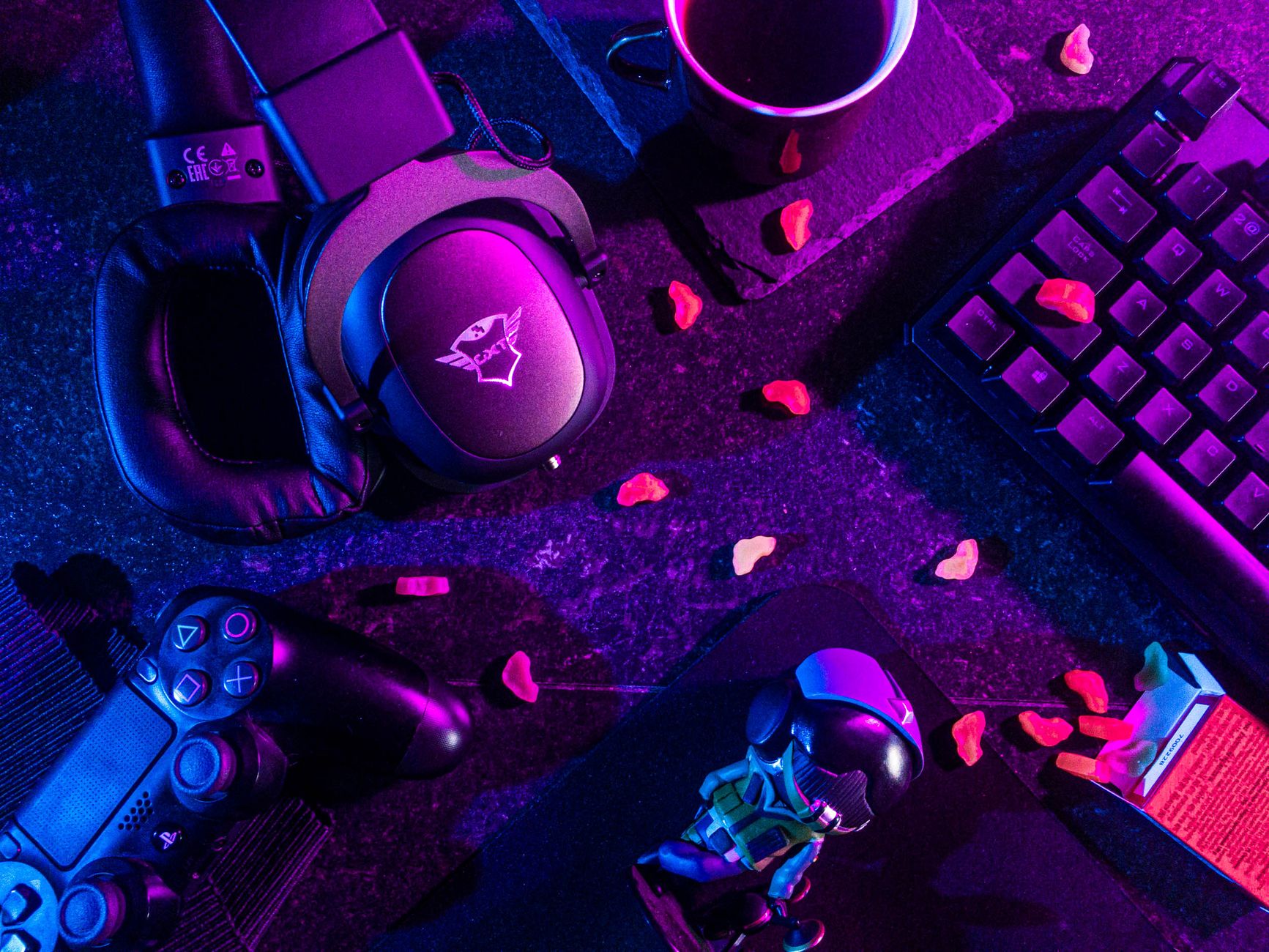 Esports gaming colorful