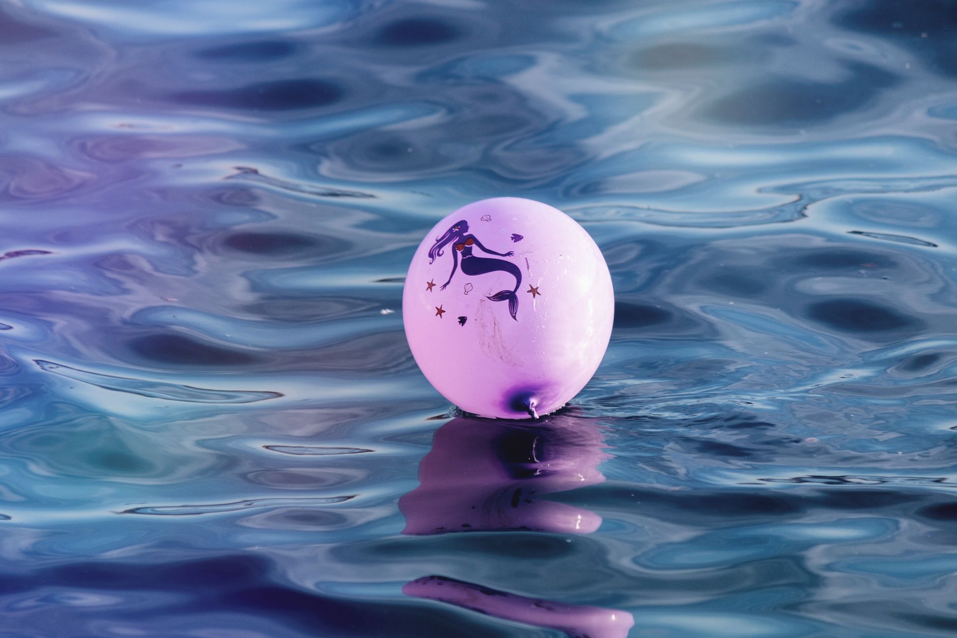 Floating object magic