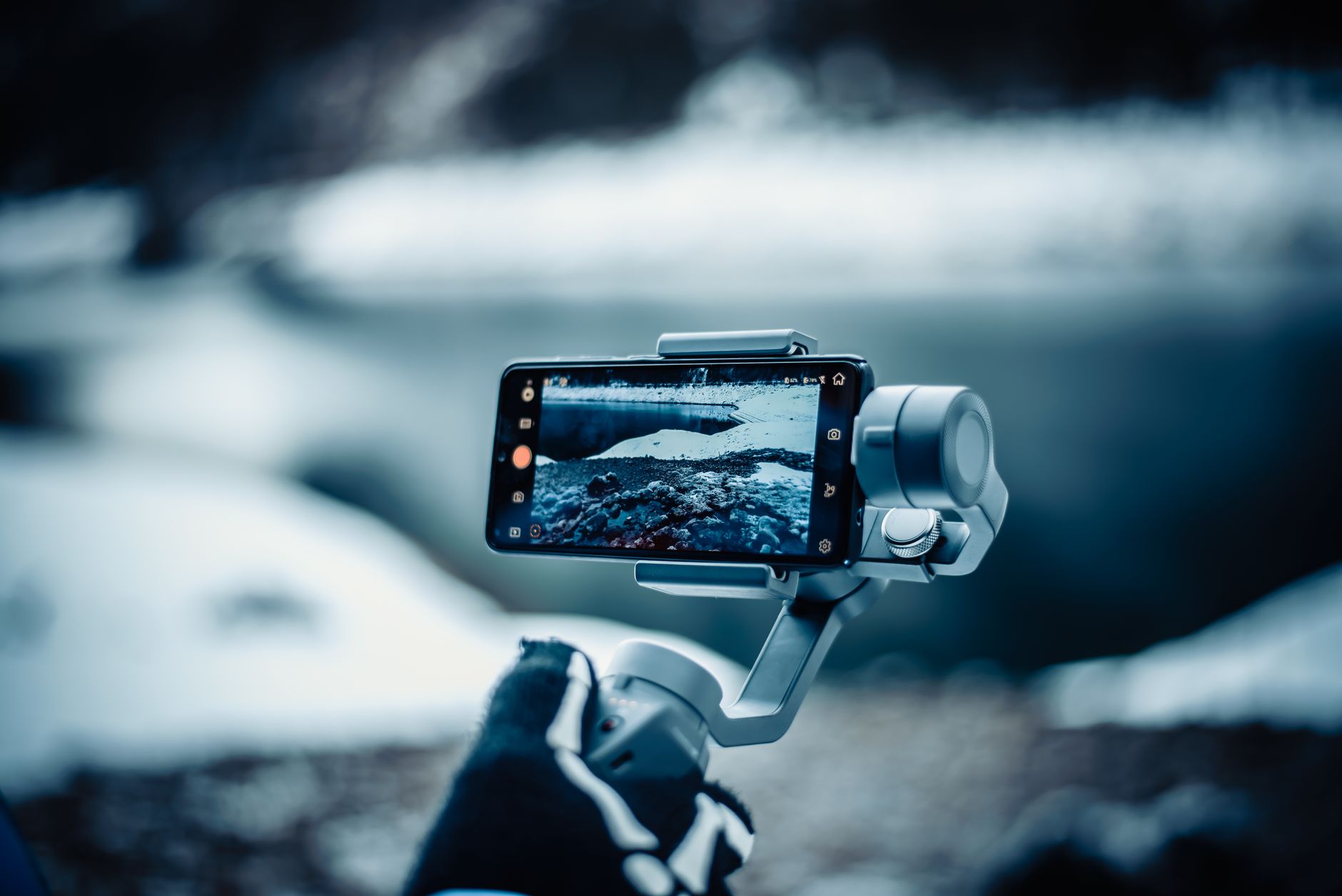 Handheld gimbal video