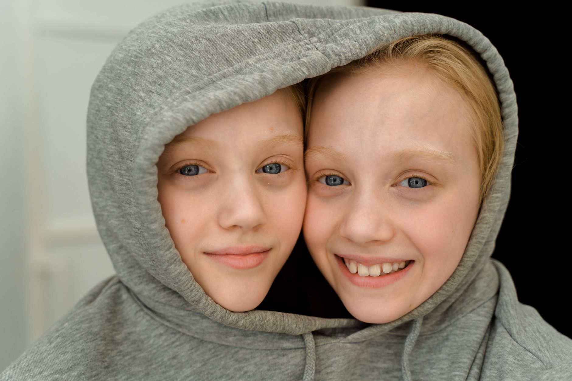Identical twins concept