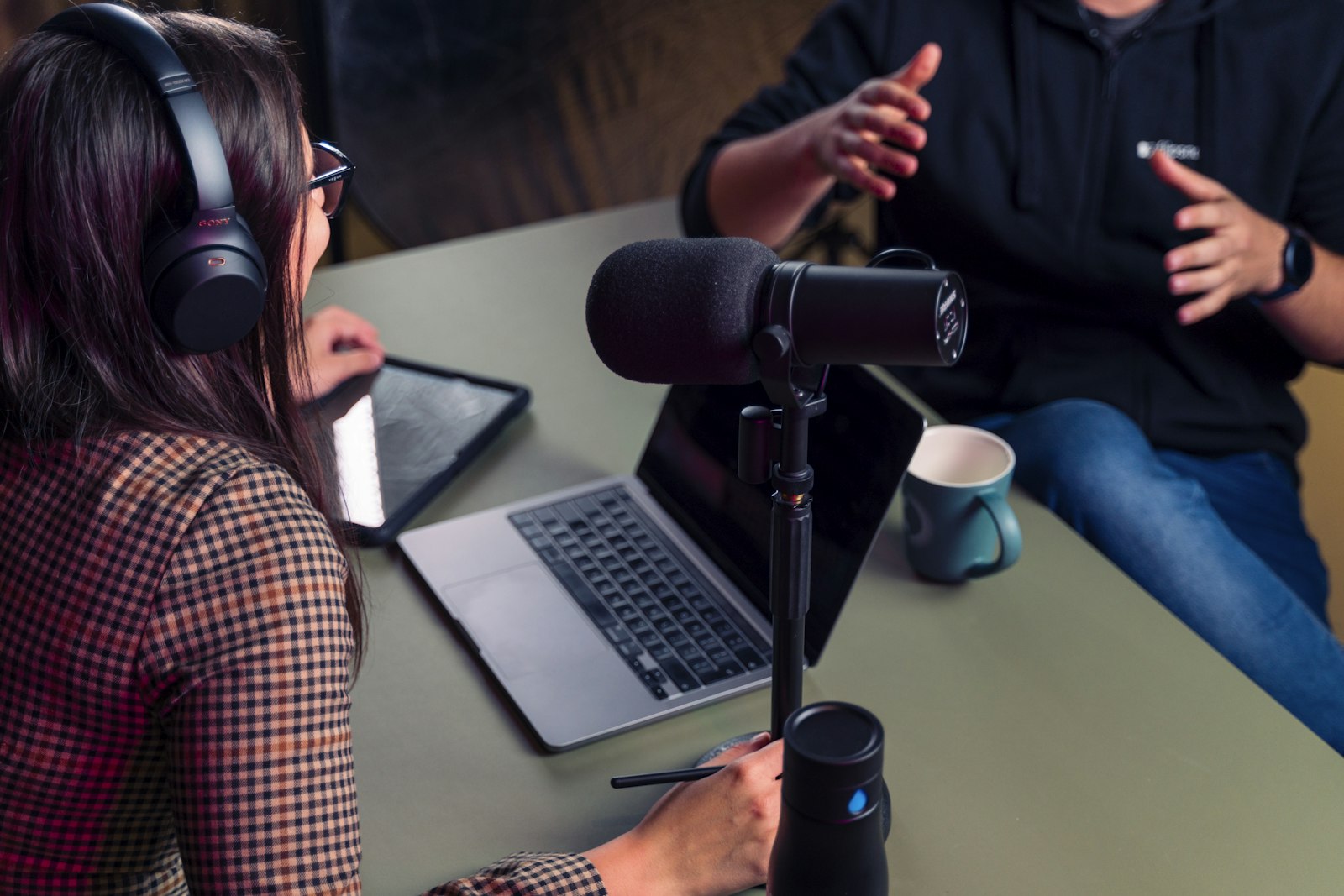 Podcast microphones two people