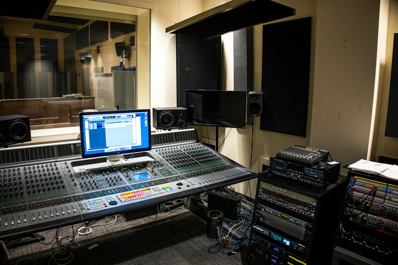 Post production editing suite