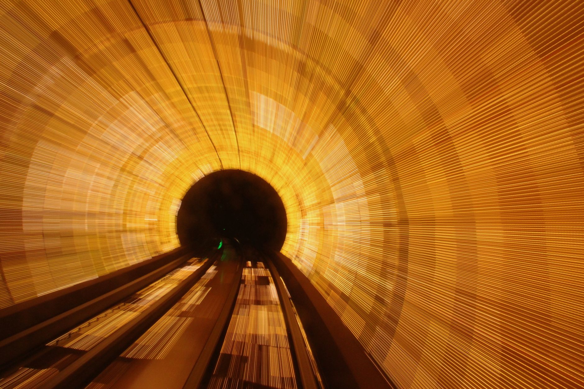 Radial motion lines energy