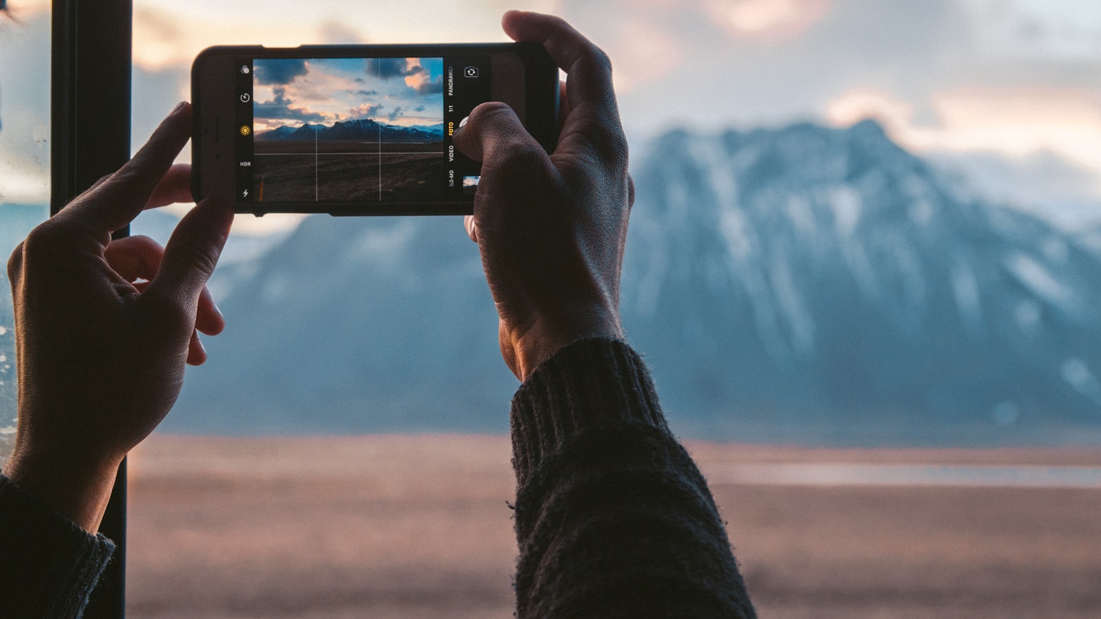 Smartphone vertical video content