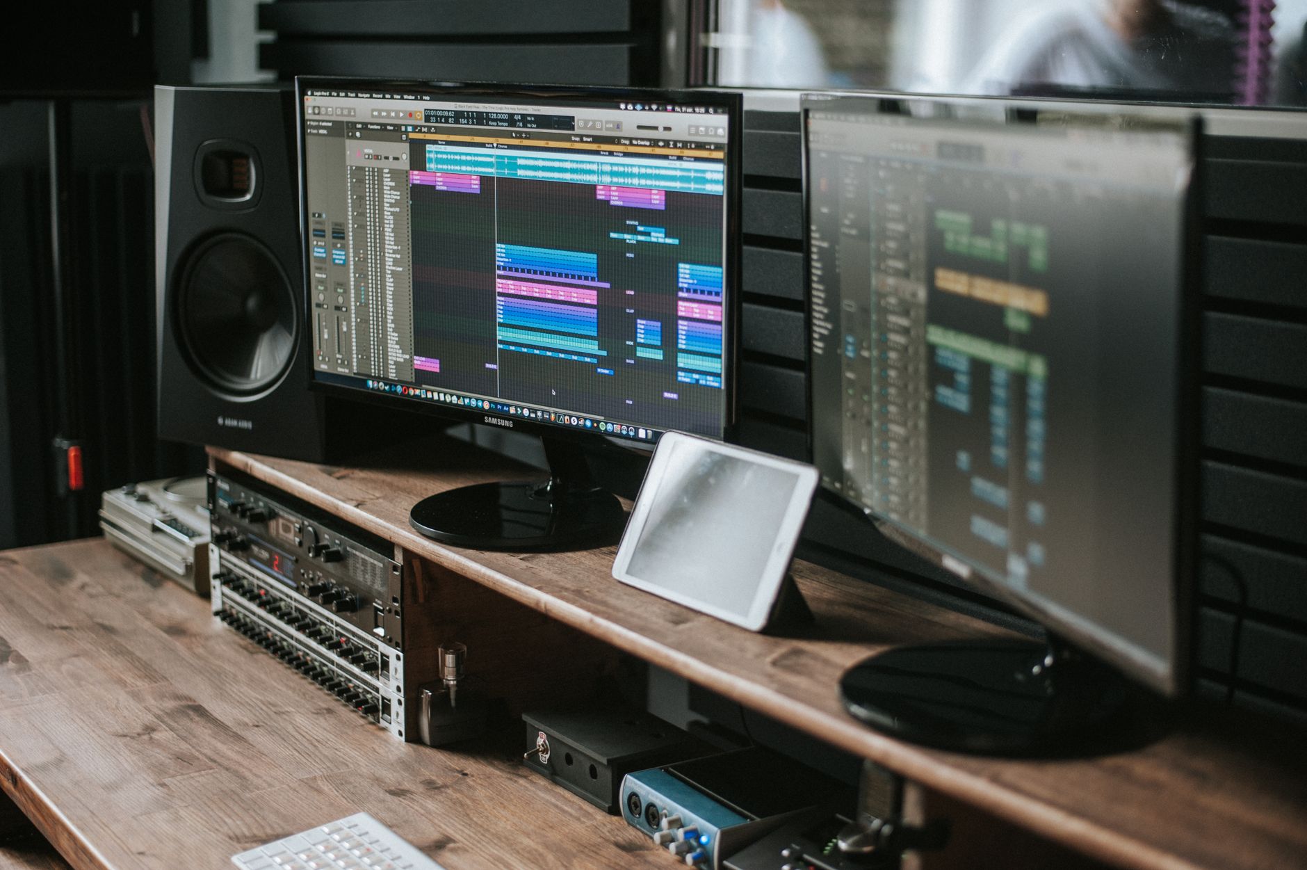 Sound design studio screen