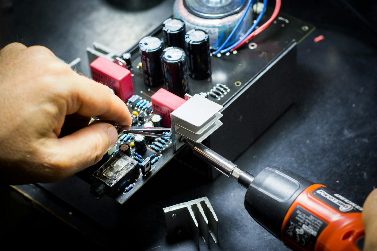 Sound engineer audio repair