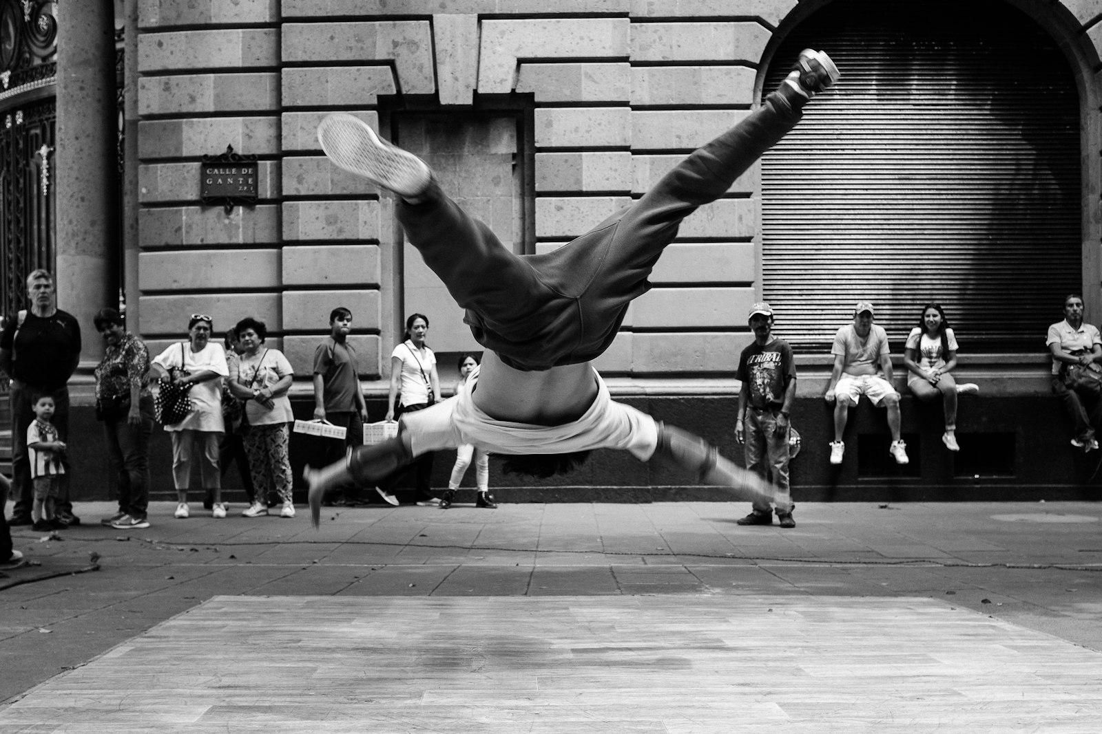 Spring bounce movement