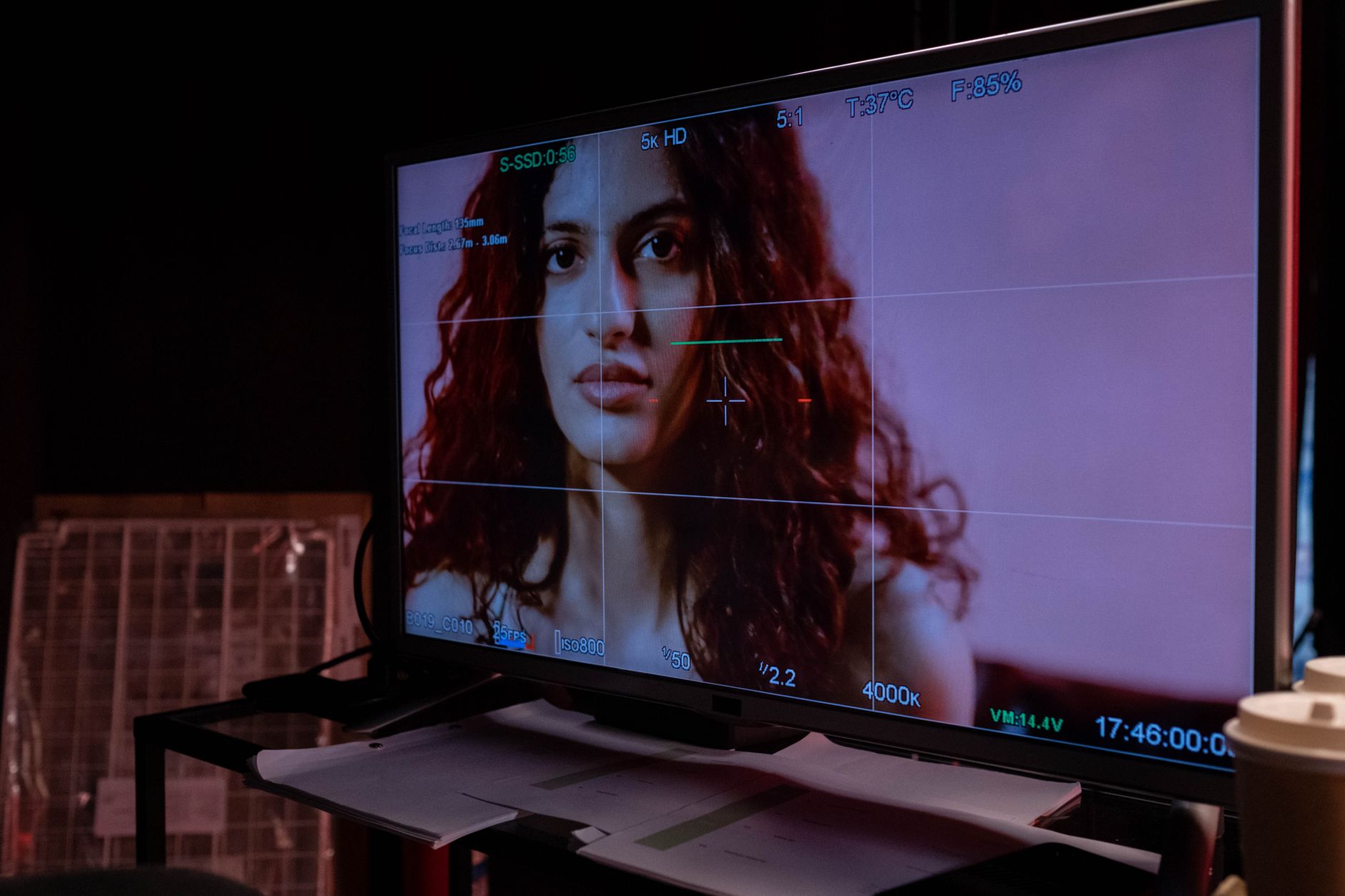 Video editing framing screen